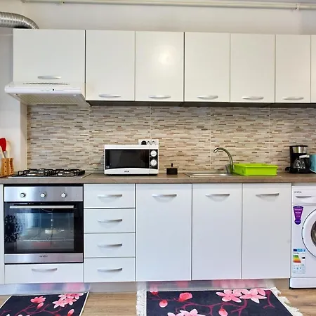 Mystic Promenada Daire Navodari